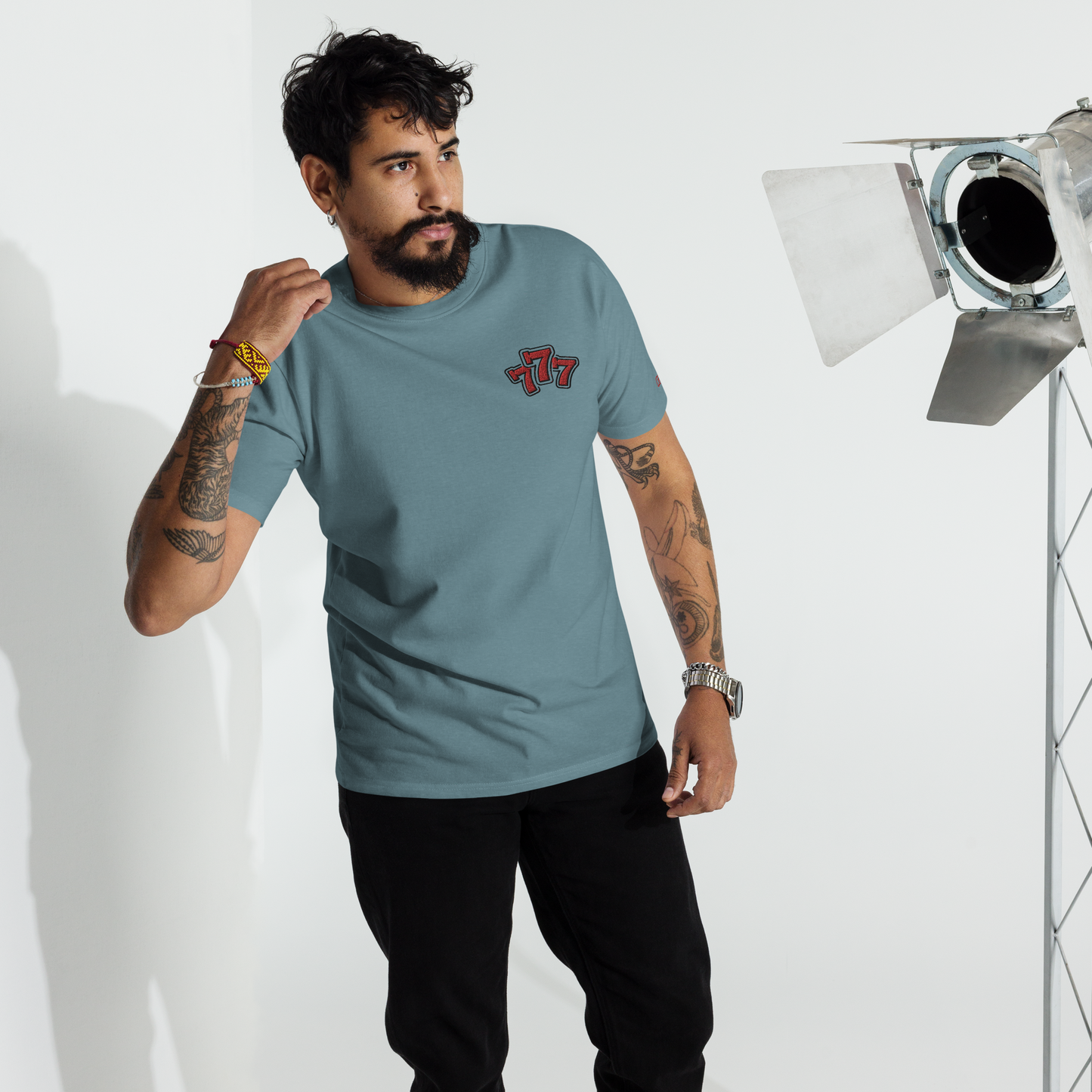 777 Men’s premium tee